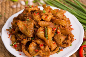 Cực Đã Với Món Gà Chiên Muối Ớt Cay Cay Giòn Rụm Thơm Lừng